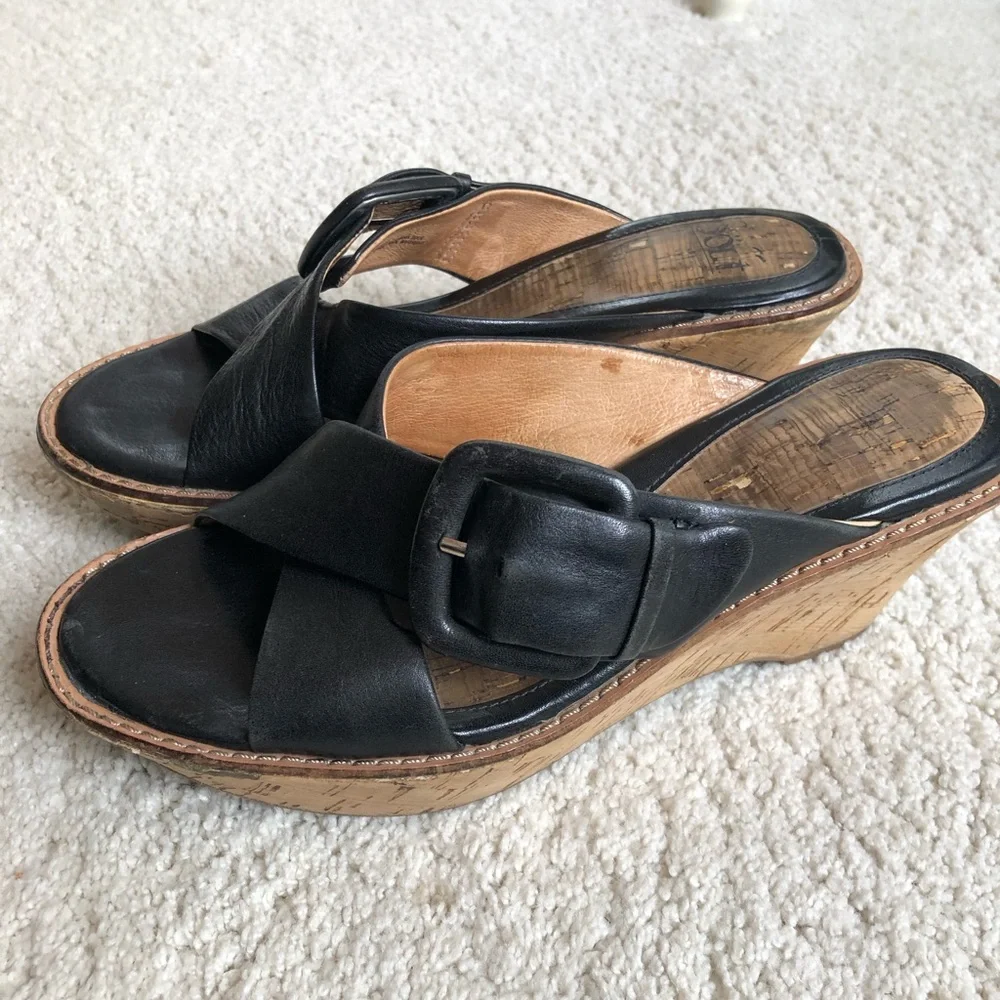 Sofft black leather wedge slides with buckle & cork-covered heel with gold - Picture 7 of 13